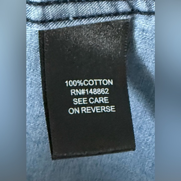 Upcycled IRON MAIDEN Red & Black Graphic Tee On TORRID Size 0 Denim Shirt OOAK - Picture 7 of 7